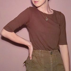 Imogene + Willie - Quarter Sleeve Army Green Tee